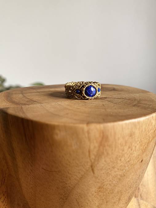 Prstene - Micromacrame prsteň- lapis lazuli - 17501567_