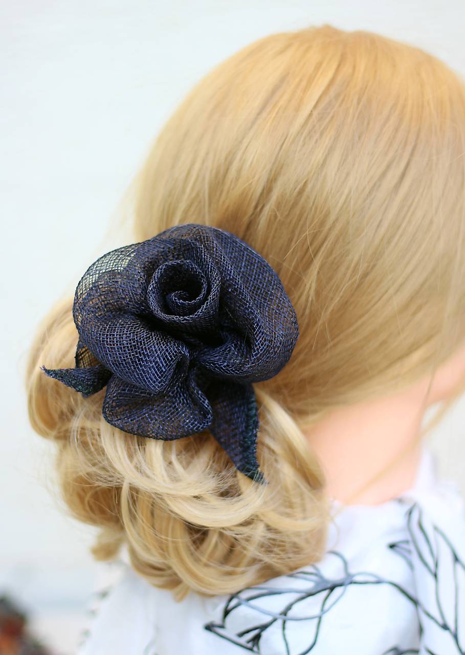 Ozdoba  - Kvet Sinamay 137