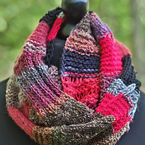 Šály a nákrčníky - RUČNĚ PLETENÝ ŠÁL - EVITA - 17504005_