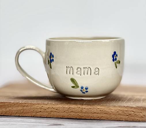 Šálka MAMA Tmavá Nezábudka