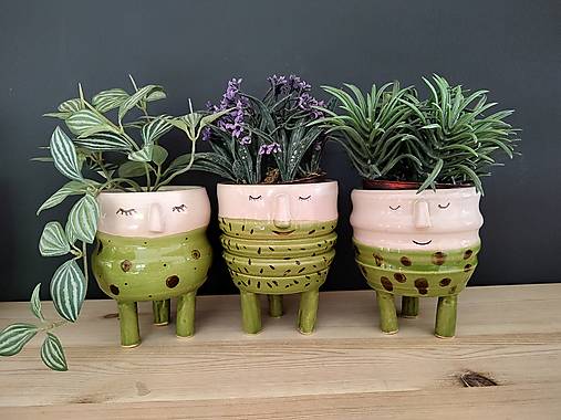 Nádoby - Trio keramických kvetináčov na nožičkách - 17503571_