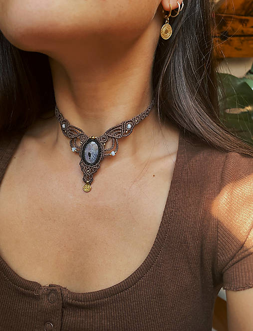 Náhrdelníky - Micro macramé choker Mesačný kameň + achátové korálky - 17504518_
