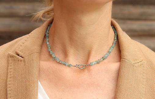 Náhrdelník choker apatit