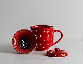 Nádoby - Červený bodkovaný hrnček na sypaný čaj - 17506666_