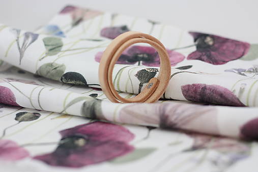 Elegantná biela dámska šatka z exkluzívneho premium kvetinového 100% ľanu "Lila Poppy"