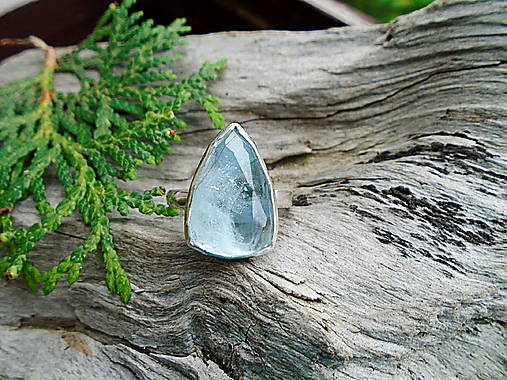 Strieborny prsteň Ag925 Akvamarín 