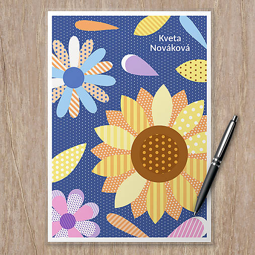 Hračky - Linajková podložka do zošita floral with petals - 17508584_