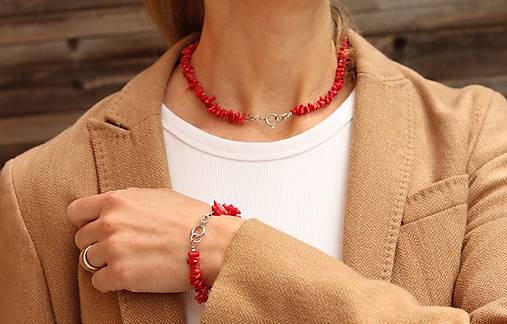 Náhrdelník choker korál