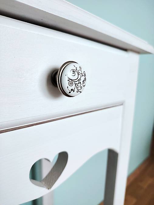 Nábytok - Príručný stolík Voice - 17514840_