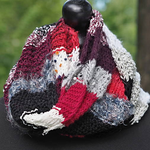 Šály a nákrčníky - RUČNĚ PLETENÝ ŠÁL - SÁRA - 17518332_