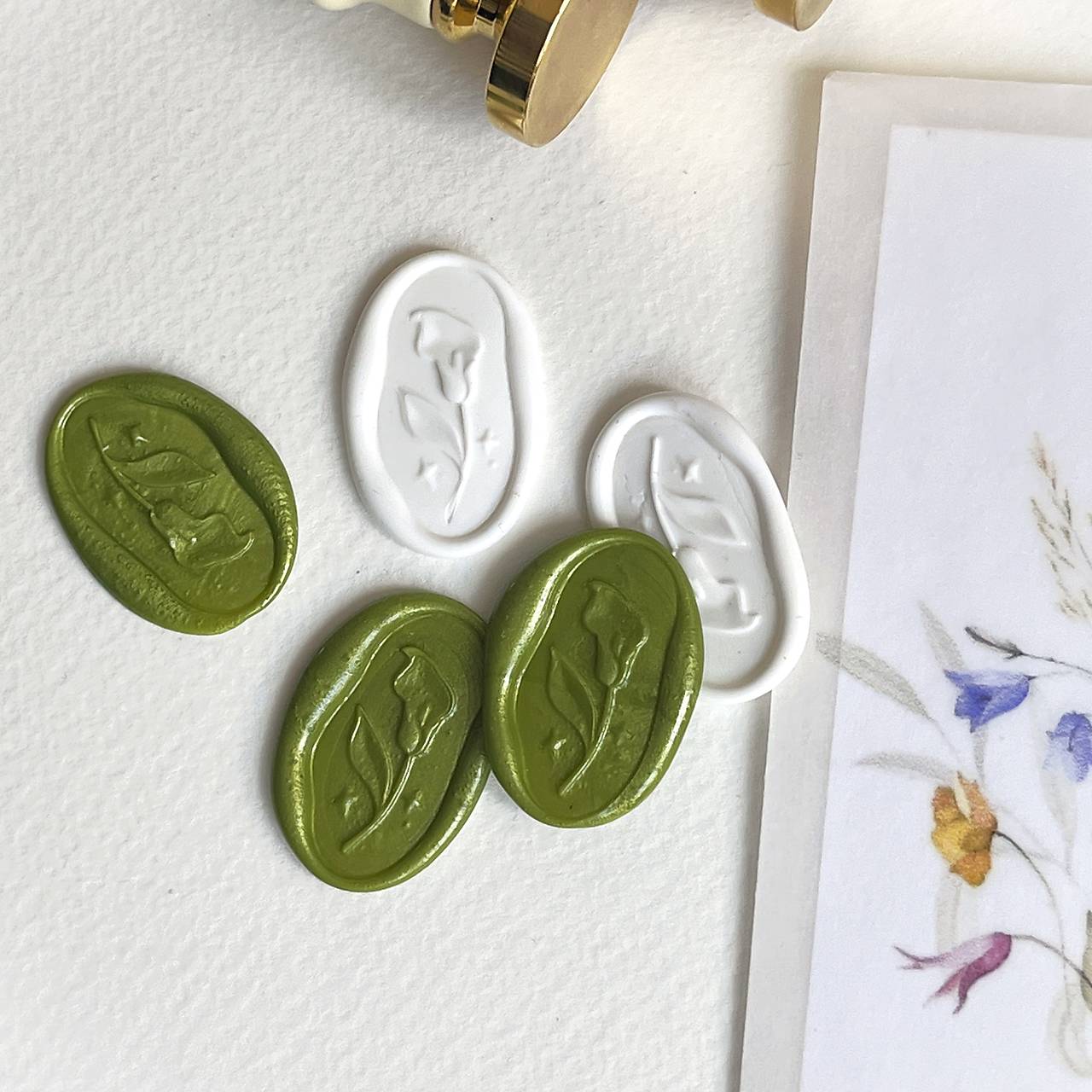 hotová samolepiaca pečať Oválna kala