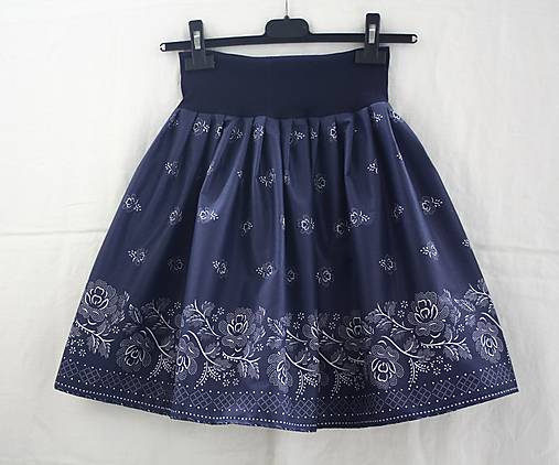 Sukne - Sukňa. Krátka točivá suknička z modrotlače - 17520300_