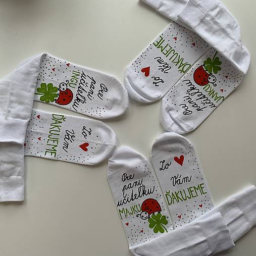 Maľované ponožky pre naj PANI UČITEĽKU s lienkou (biele)