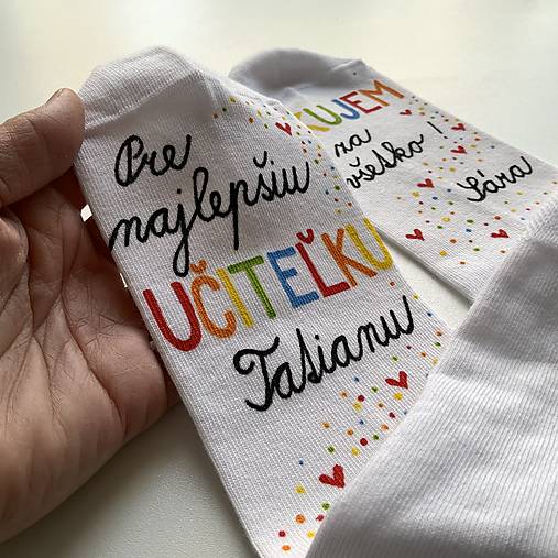 Maľované ponožky pre PANI UČITEĽKU s veľkým ❤️ biele