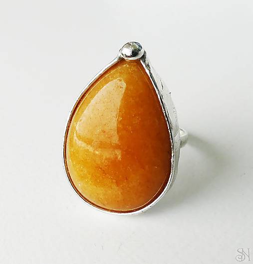 Prstene - Cínovaný prsteň s liečivým kameňom žltým chalcedónom - 17522427_