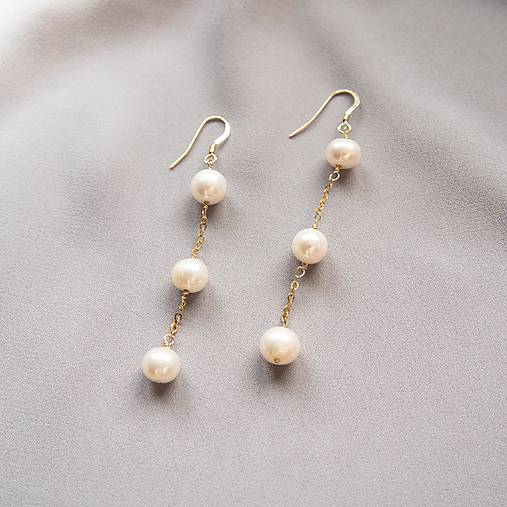 Náušnice - Visiace náušnice s veľkými perlami - 17521480_