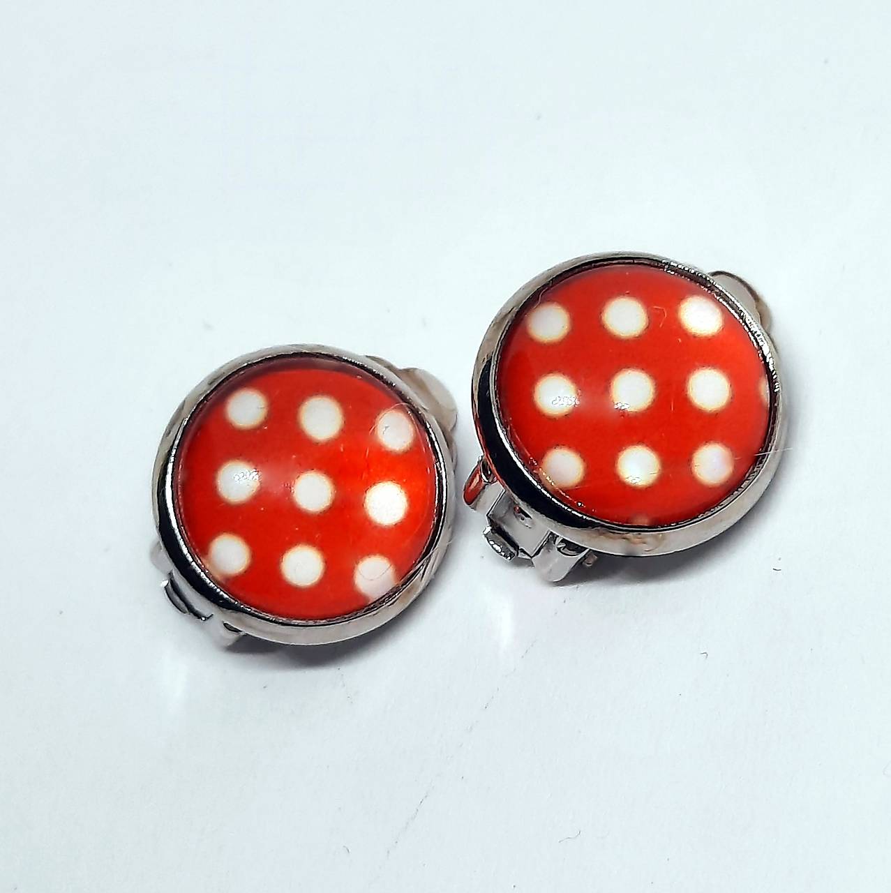 Klipsne BODKY 12mm (červená č.1)