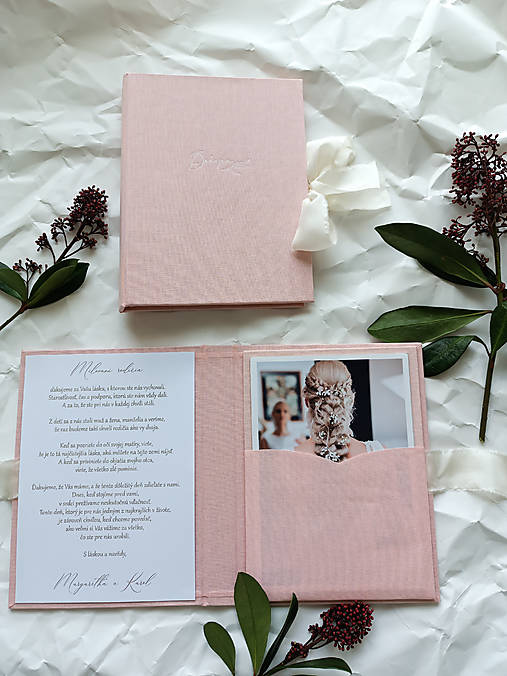 Tabuľky - Poďakovanie pre rodičov skladom 2 ks (Plátno pudrové, biela razba Ďakujem) - 17524302_