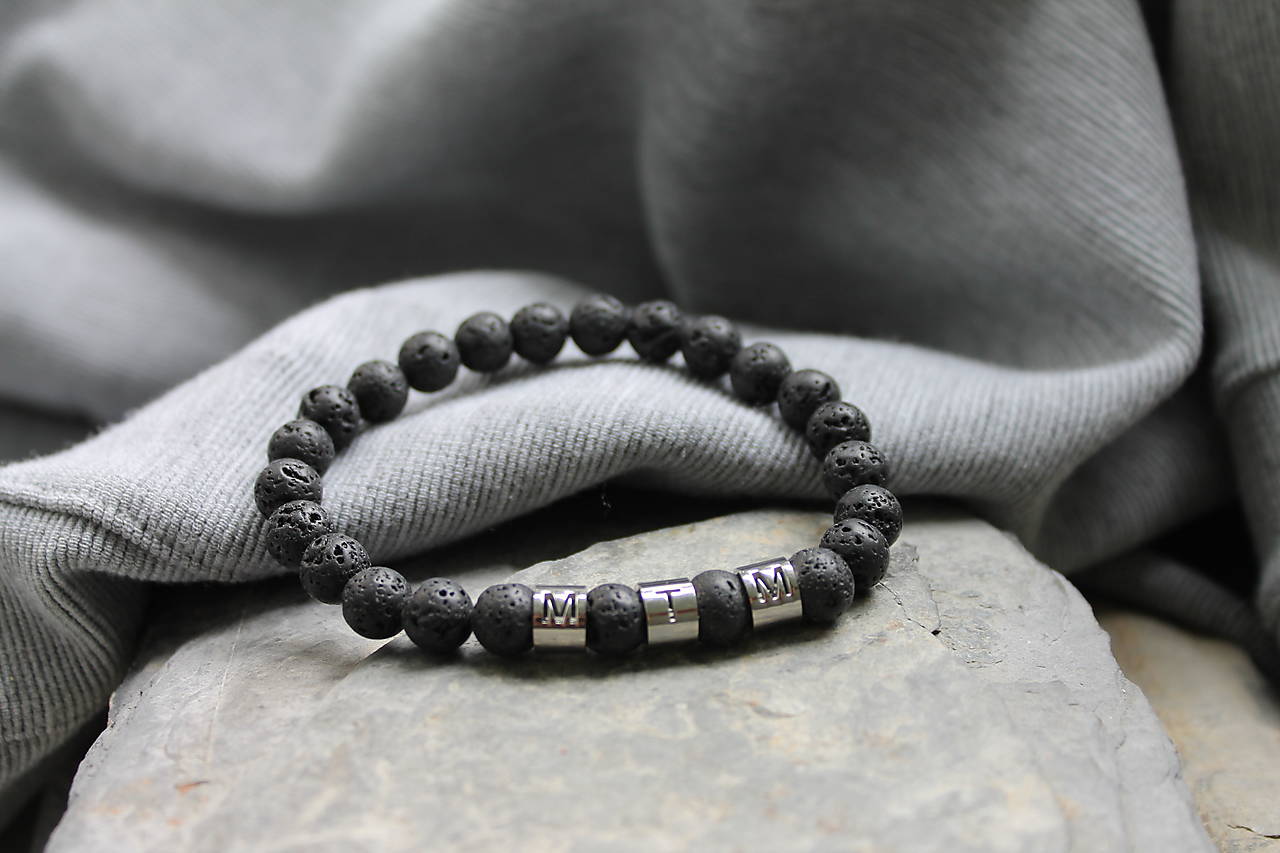 Náramok s rodinnými ❤️iniciálkami