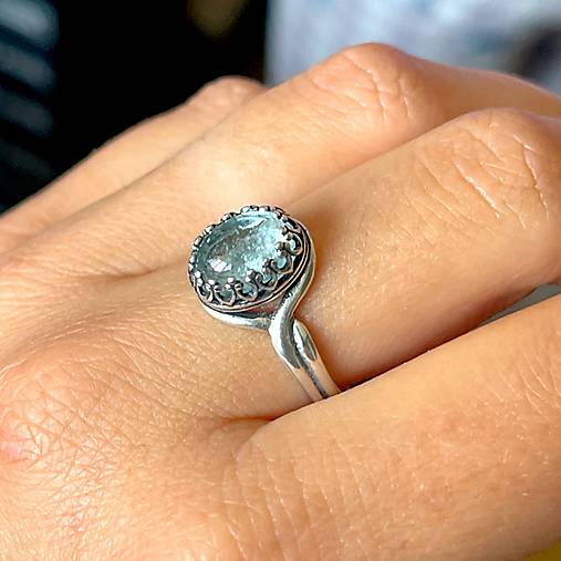 Natural Aquamarine Ag925 Silver Ring / Strieborný prsteň s akvamarínom prírodným E063