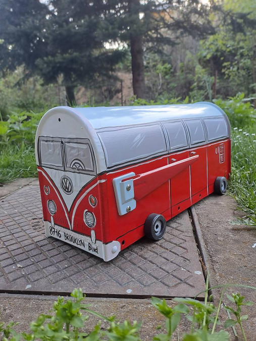 Nádoby - Volkswagen van, maľovaná schránka - 17529109_