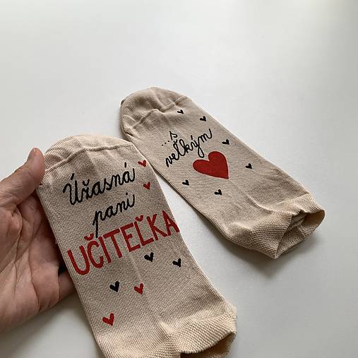 Maľované ponožky pre výnimočnú PANI UČITEĽKU béžové členkové