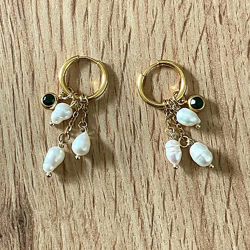 Pearls and Zircon Steel Gold Earrings / Náušnice perly, zirkón, oceľ v zlatej farbe E014