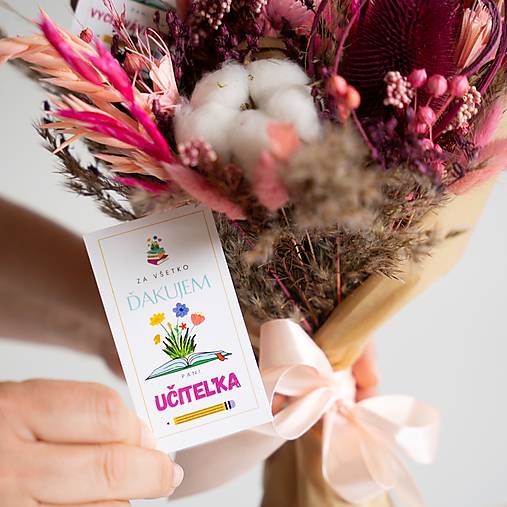 Kytica sušených kvetov pre pani učiteľky a vychovávateľky (Fialová)