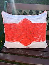 Úžitkový textil - Háčkovaný vankúš bielo-oranžový - 17537037_