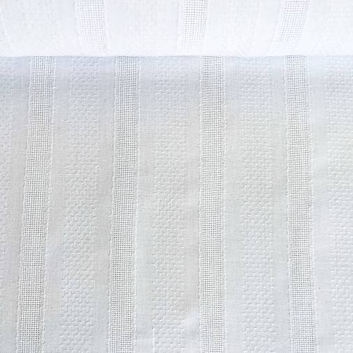štruktúrované polopriehľadné pásy 100 % bavlna EÚ, šírka 140 cm