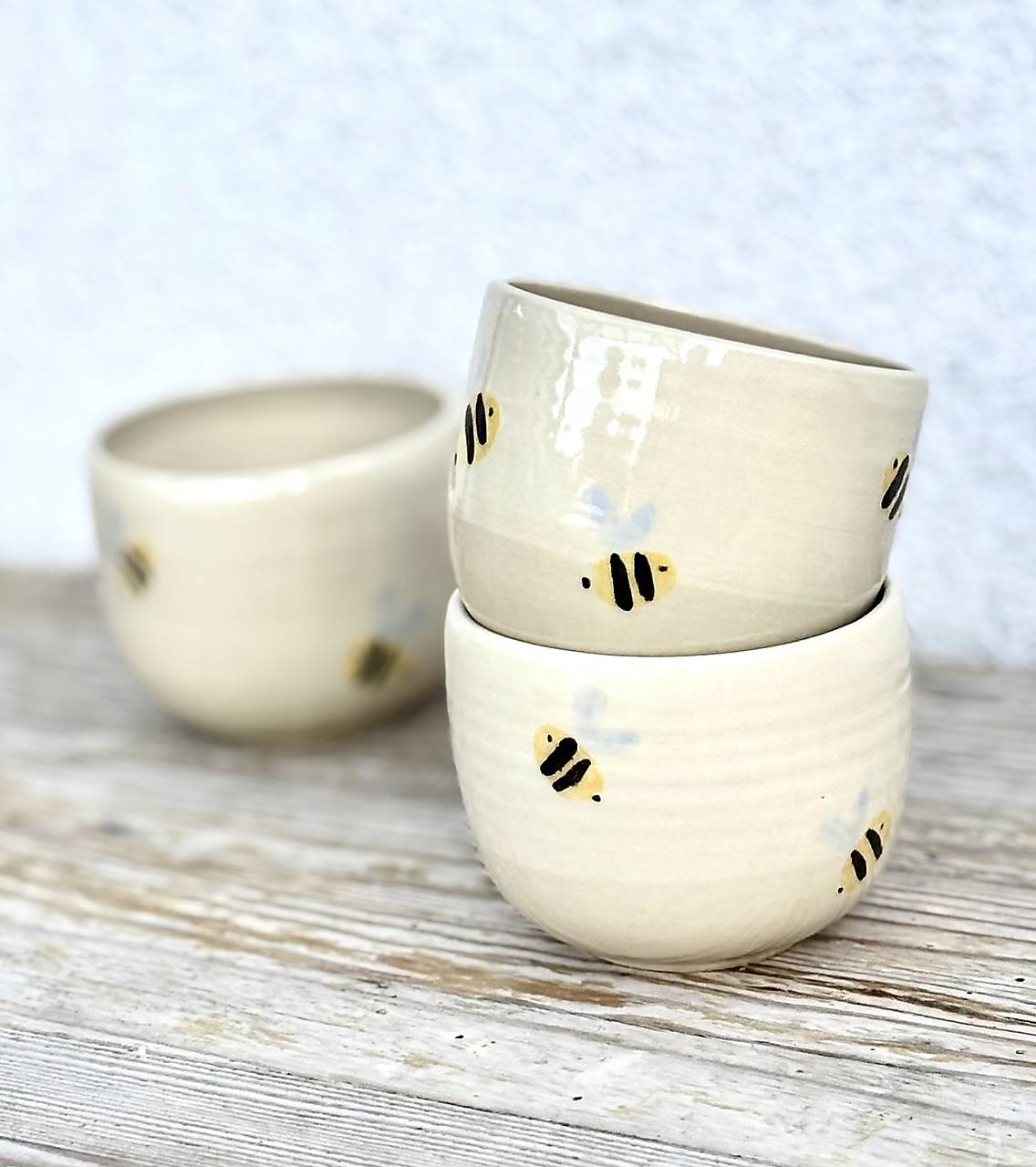 Bee - pohárik cappuccino (200ml, bez uška)