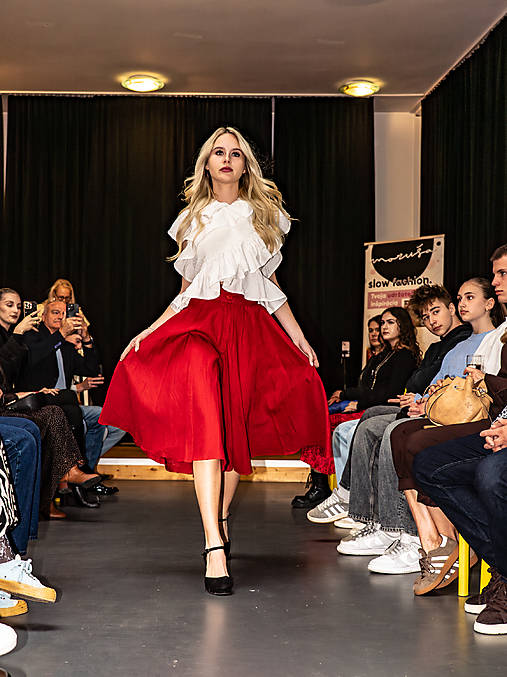 Zavinovací top Marína