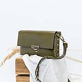 Kabelky - Kožená kabelka MidiMe (dark olive zelená) - 17540307_