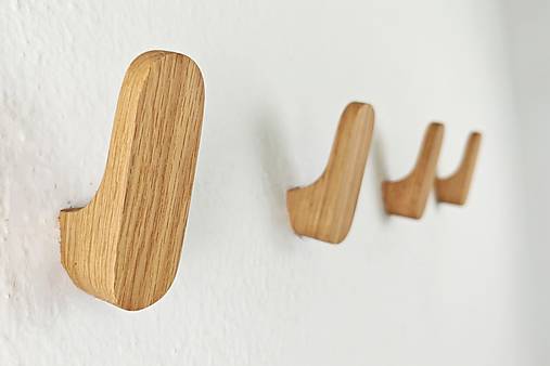 Nástenný vešiak LUX drevo dub