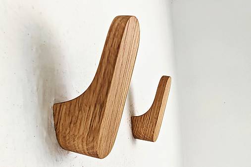 Nástenný vešiak LUX drevo dub