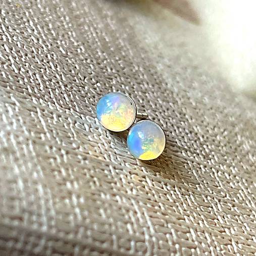 Rainbow Welo Opal AG925 Earrings / Strieborné náušnice s opálmi welo E013