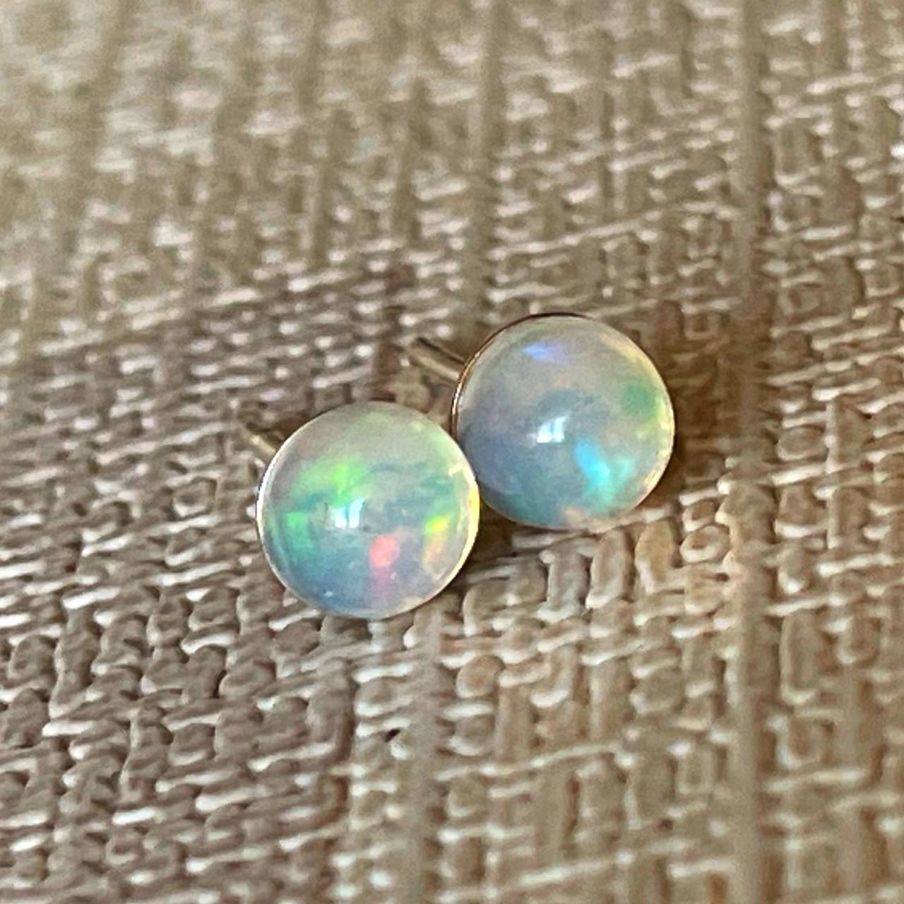 Rainbow Welo Opal AG925 Earrings / Strieborné náušnice s opálmi welo E013