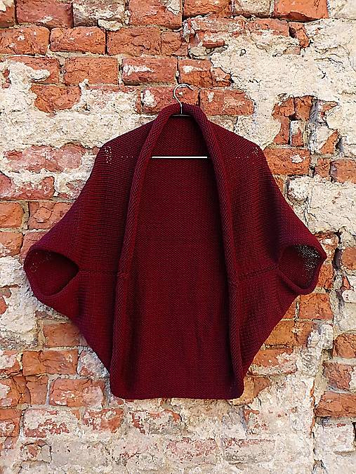 Vesty - Pletená vesta - vínová tmavá - 17550124_