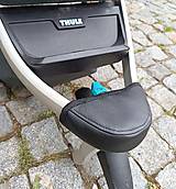 Detský textil - Ochrana predného plastu THULE nad kolesom z koženky - 17548345_