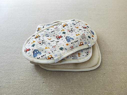 Detský textil - VLNIENKA Podložka do autosedačky Besafe Stretch 100% Merino  proti poteniu a prechladnutiu Farma ovečka traktor dom - 17551535_