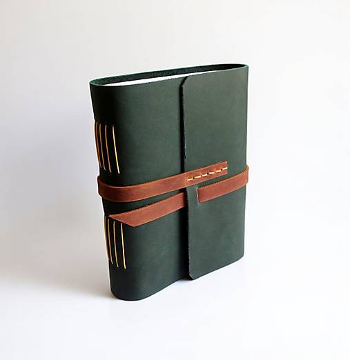 Papiernictvo - Kožený fotoalbum A5 tmavozeleý - 17552711_