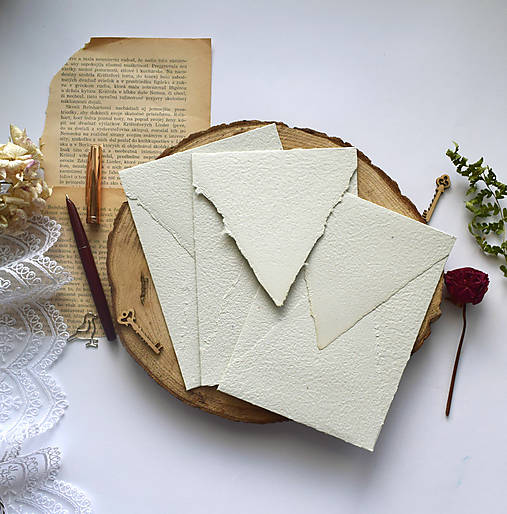 Papiernictvo - Obálky z ručného papiera - Eukalyptus s trblietkami - 17552025_