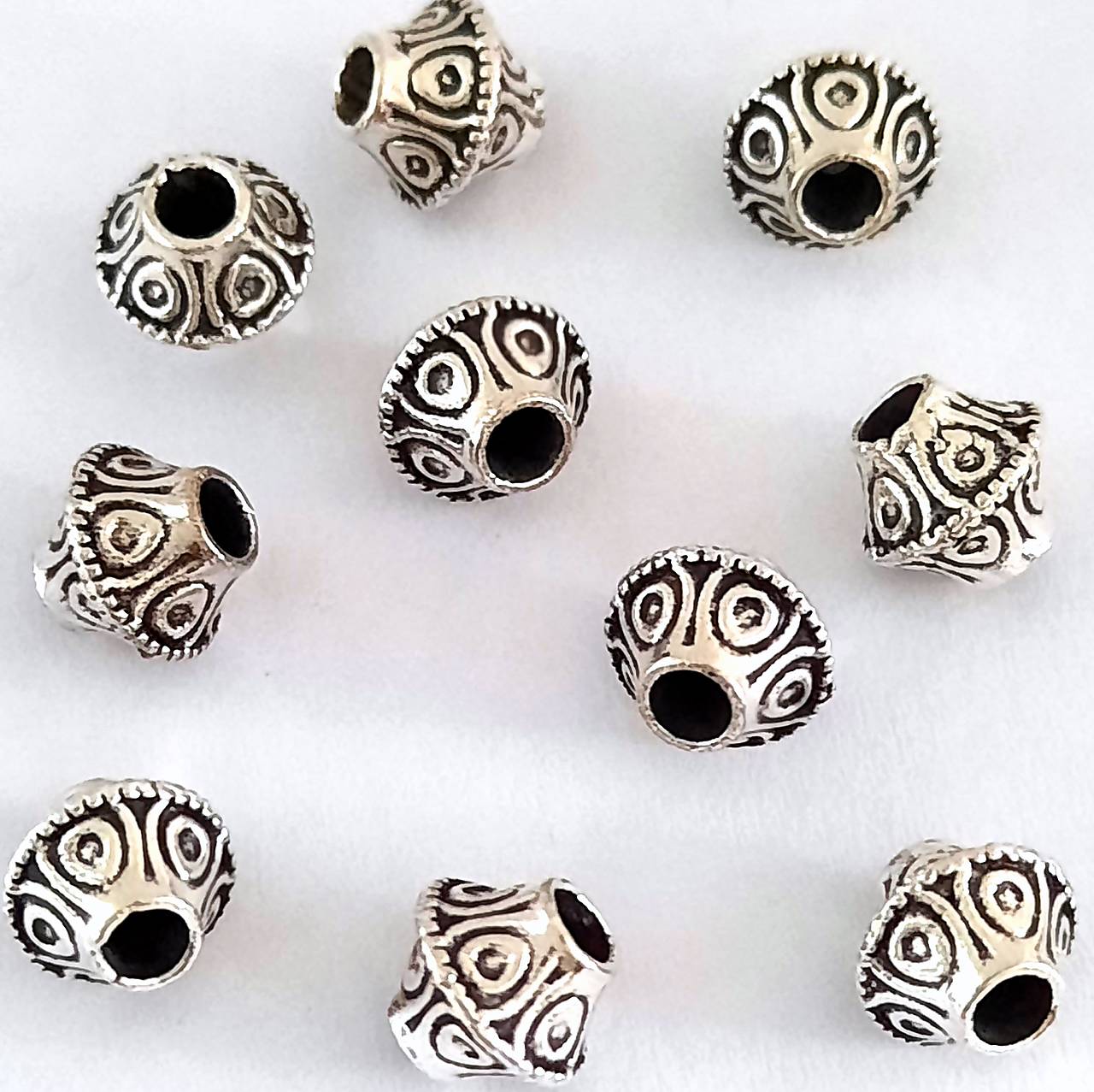 Kovová korálka 6,5x6mm-1ks (starostriebro)