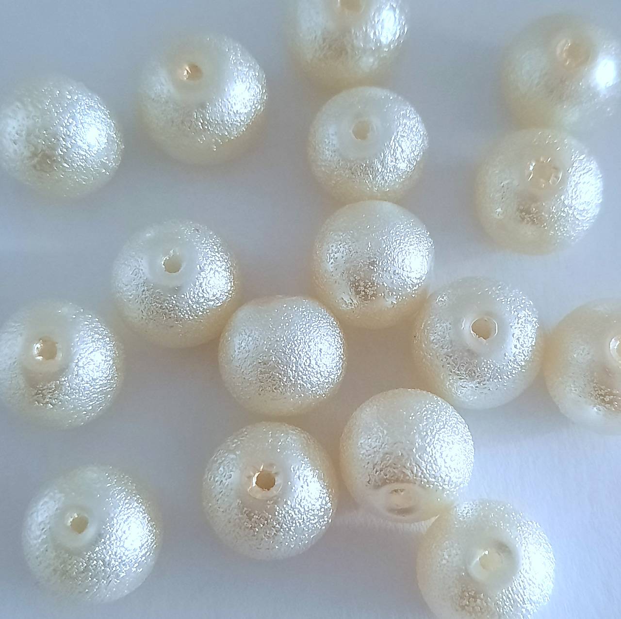 Voskované vrúbkované korálky 10mm-10ks