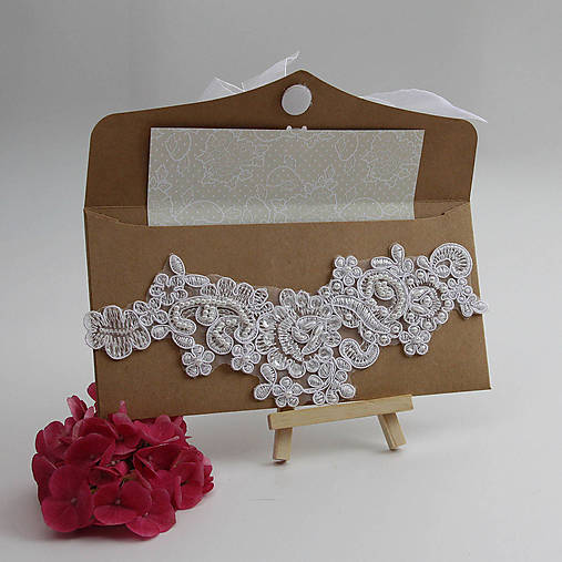 Darčeková obálka na peniaze pre novomanželov