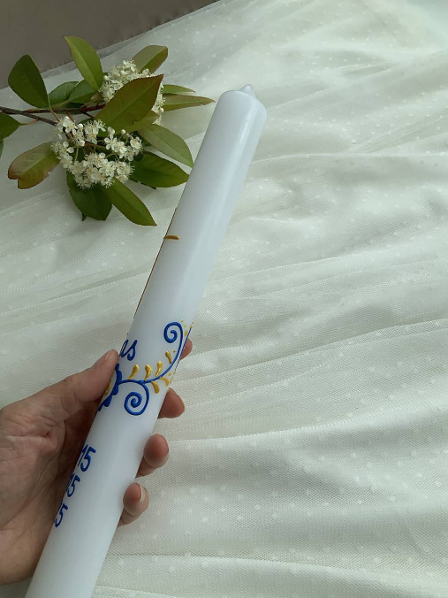 Ručne maľovaná krstná svieca s personalizáciou – 35 cm, biely vosk (v modrozlatá)