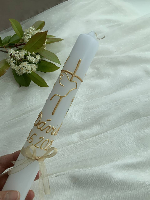 Ručne maľovaná krstná svieca s personalizáciou – 35 cm, biely vosk
