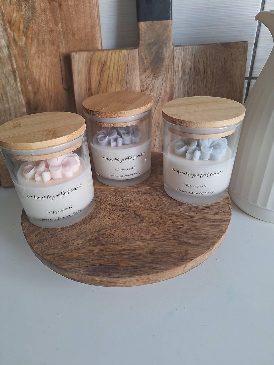 Sójová sviečka Kvety v skle 500 ml