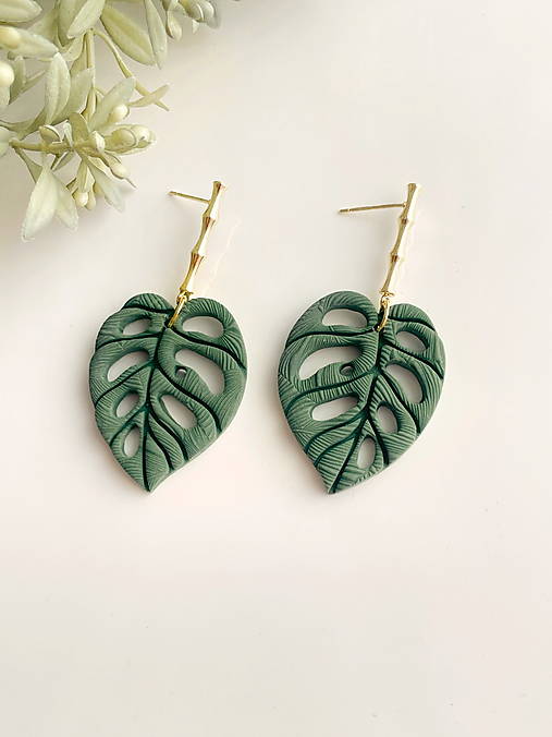 Náušnice - Monstera Elegance-Visiace náušnice - 17553851_