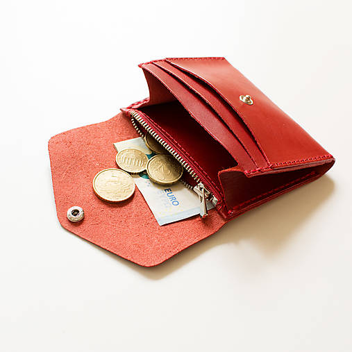 Peňaženky - Červené kožené peňaženky 3(+1) modely  (Mini peňaženka s priehradkou na zips) - 17553377_